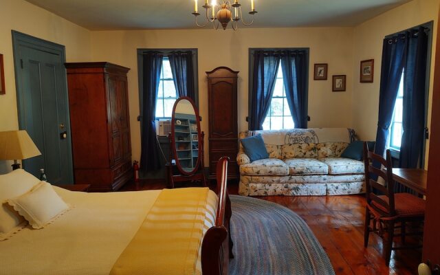 1805 House Bed and Breakfast
