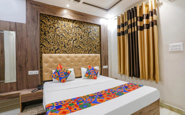 FabHotel Shri Ram Kashi