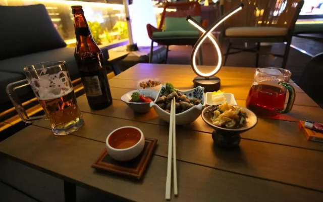 Qianzitong Hotel