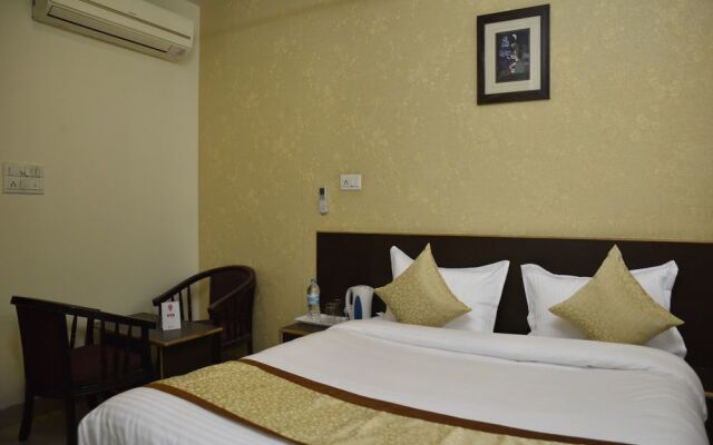 OYO 8040 Hotel Ananta Inn