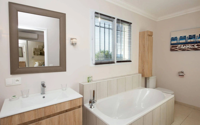 Villa Stephanie Guest House