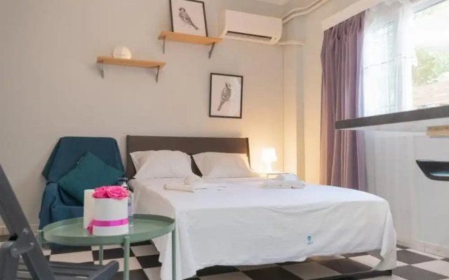 Glyfada Center Apartment GTD009-01