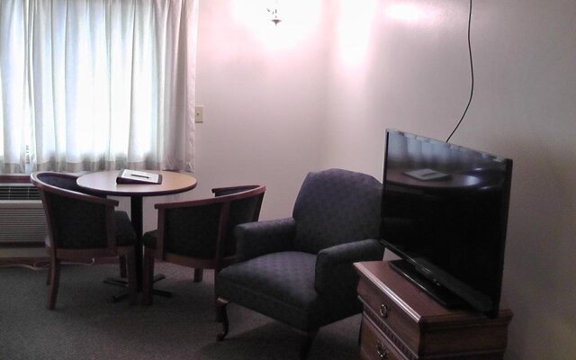 Motel 95 and Campground