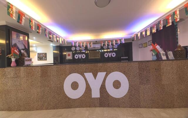 OYO 117 Majestic Hotel