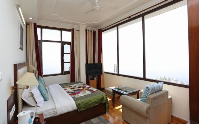 OYO 2366 Hotel Vaydantaa
