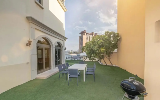 LUX The Luxury Sunny Shores Palm Villa