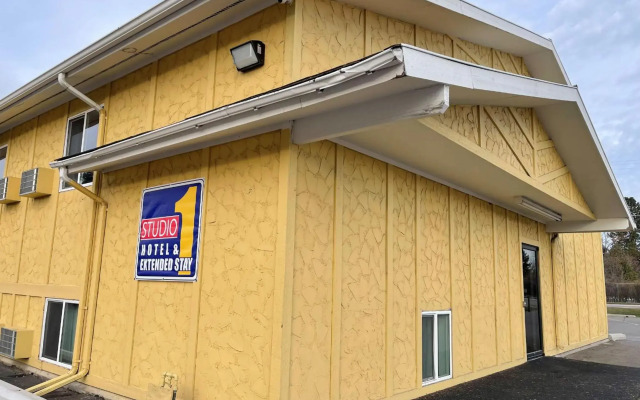 Studio 1 Hotel & Extended Stay - Missoula