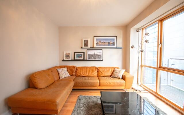 Modern 2 Bedroom Apartment in Dublin City Centre