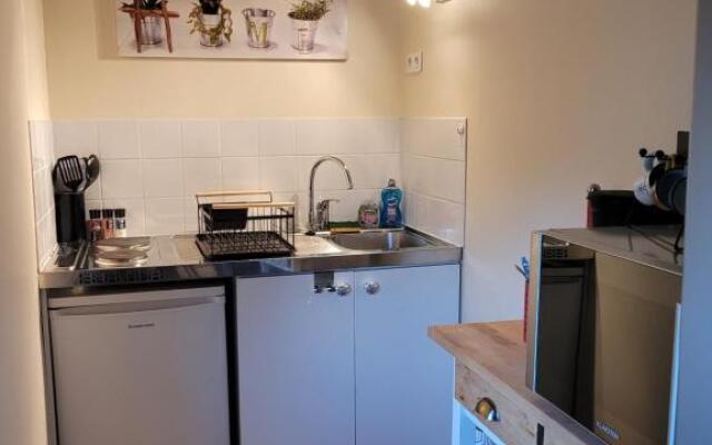 Studio récent résidence Charles Quint