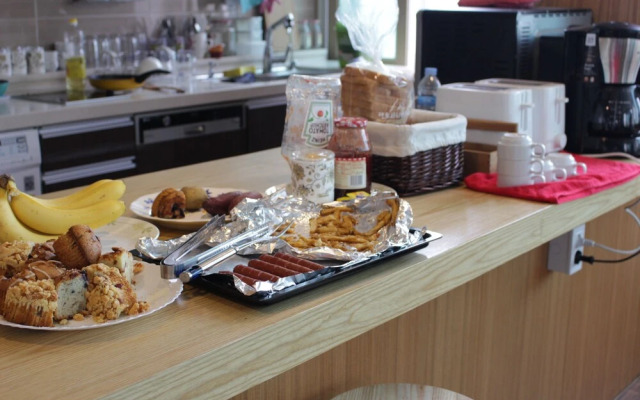 Bexco Hostel B&B