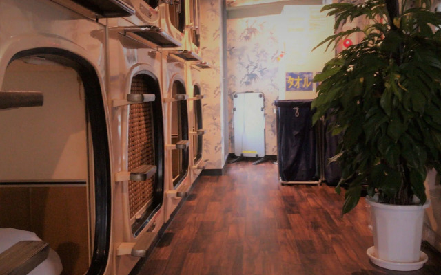 Capsule Inn Shimbashi - Men Only
