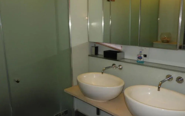 Brompton Road Apartments 3 beds