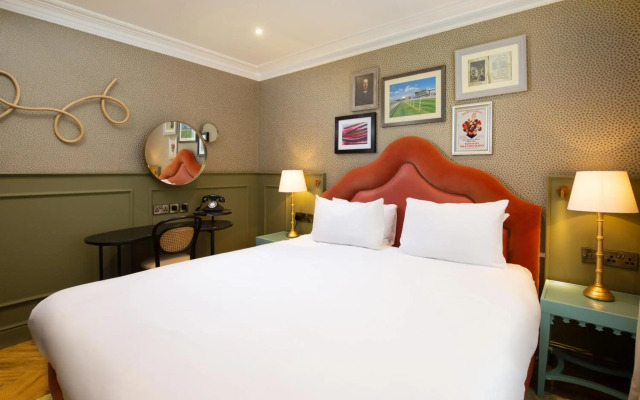 Elmbank York, Tapestry Collection by Hilton