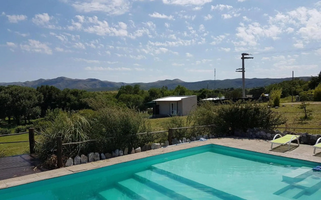 Acceso Viejo Casas de Campo