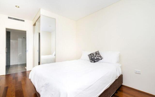 Luxury Modern Double Ensuite Apartment