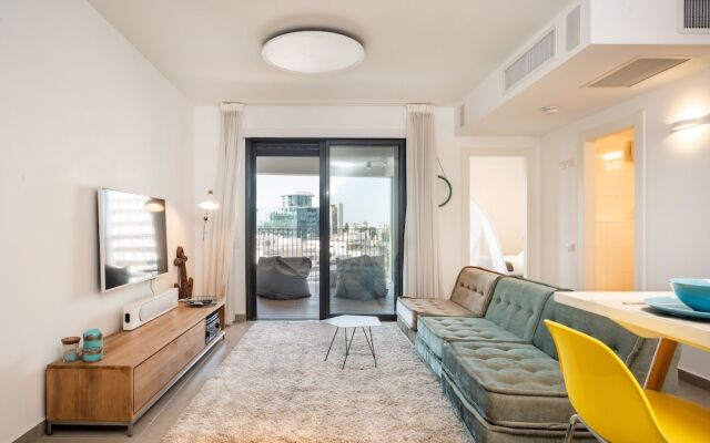 1Bd W/Balcony Near Rothchild By Sea N' Rent