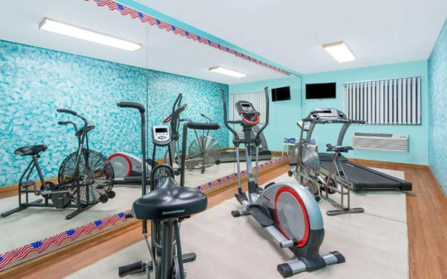 Super 8 By Wyndham Ogallala