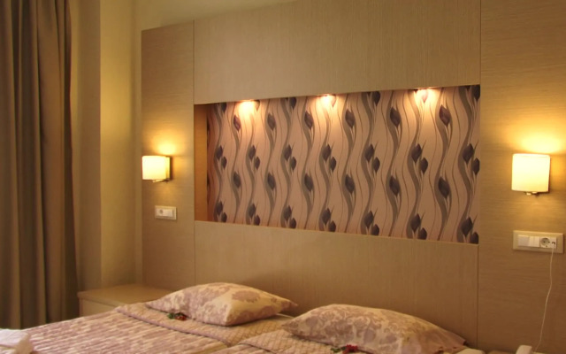 Marianna Palace Hotel