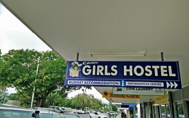 Cairns Girls Hostel