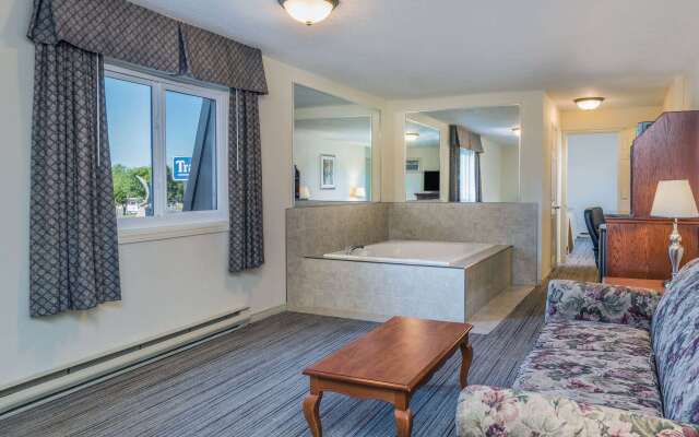 Travelodge by Wyndham Gananoque