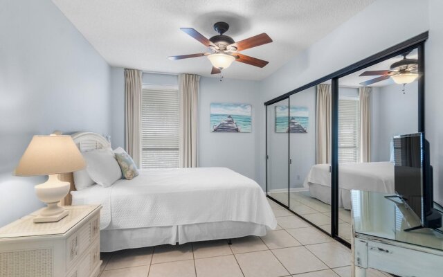 Windward Pointe 204