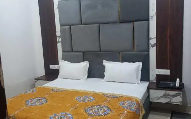 Pop 700211 Hotel Jihaan Plaza
