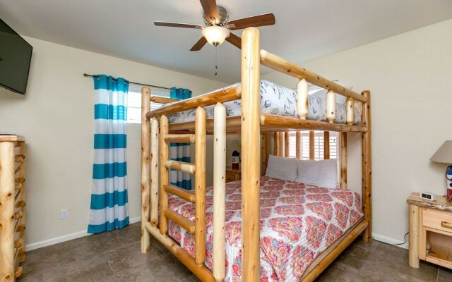 ReelEm Inn 614 by RedAwning