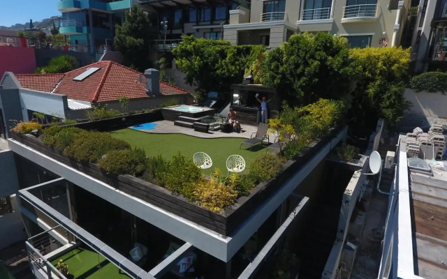 Cape Town Skyroof apartment LOADSHED PROOF Ocean Views