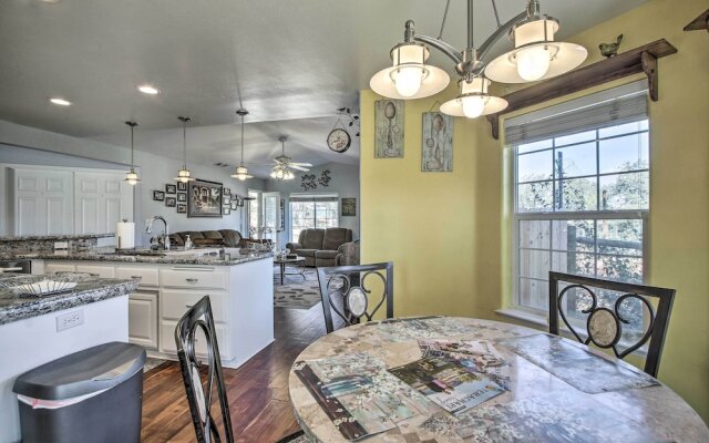 Welcoming Tehachapi Home w/ Deck & Grill!