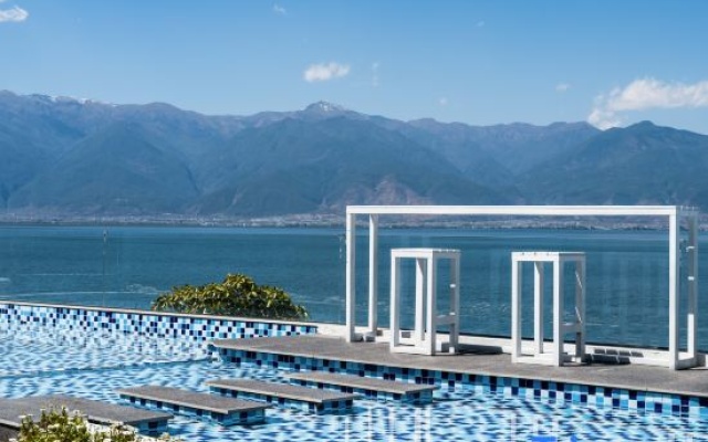 Qihaiban· Sunset Mountains & Seas| Xanadu Villa Erhai Scenic Accommodation – Outside – Dali