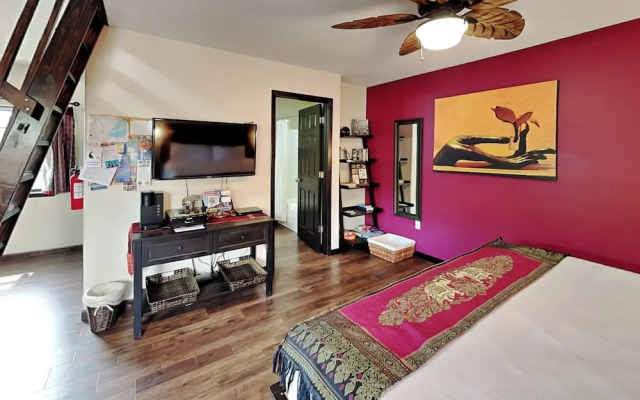 Sabaidii Guesthouse A & B