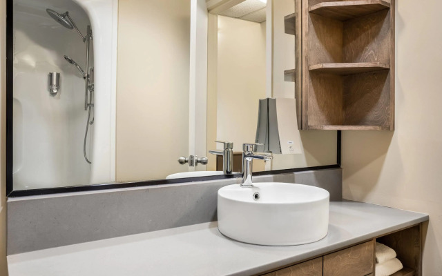 Days Inn by Wyndham Berthierville