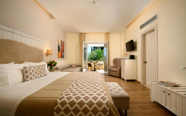 Art Hotel Debono