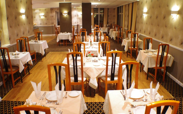 The Croham Hotel