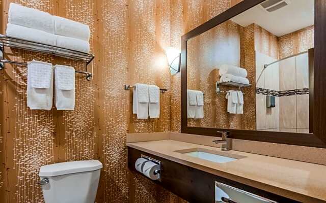 Best Western Plus Kindersley Hotel