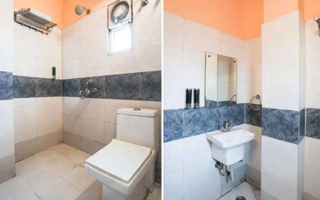OYO Flagship 80701 Gour Stay Inn