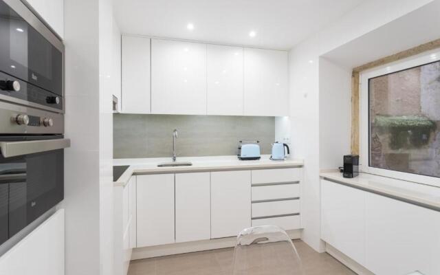 The Modern 1551 Apartment