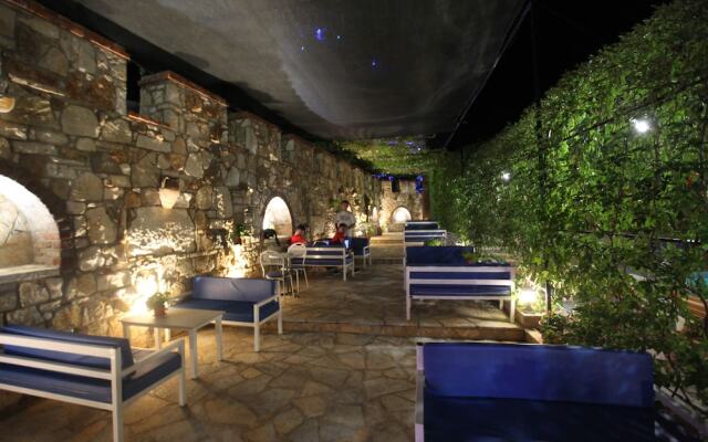 Itaka Hotel