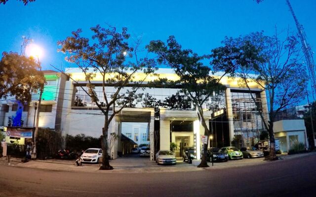 Grand Guci Hotel