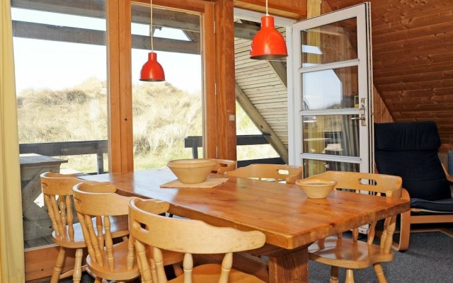 Cozy Holiday Home in Ringkøbing near Sea Beach