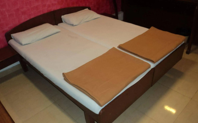 Benazeer Hotel