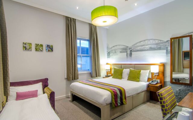 Seraphine Hammersmith Hotel