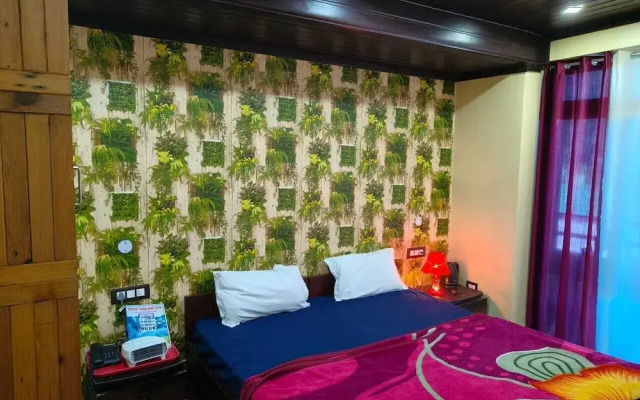 The Oak Trails Eco Lodge