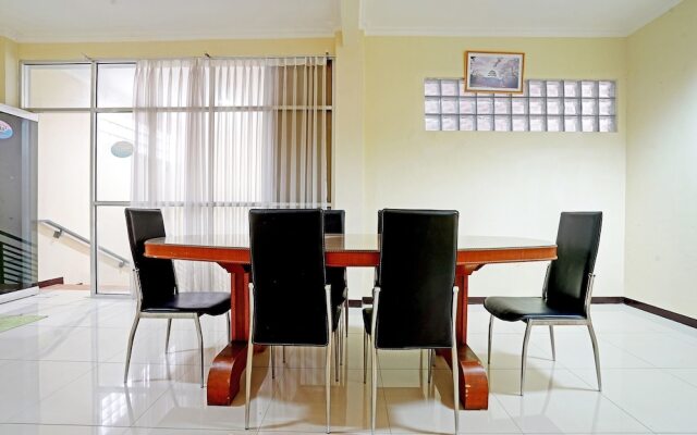 OYO 90836 Bartu Guesthouse