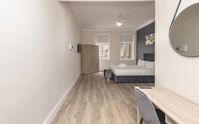 Cape Legacy - Chic Studio Suite