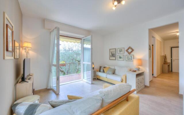 Elena Apart-balcony & Parking Private