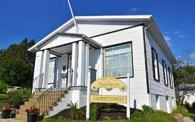 La Galouine Auberge & Restaurant