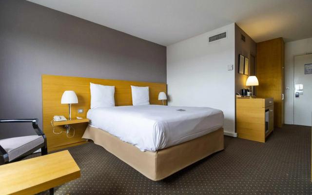 Mercure Bordeaux Lac