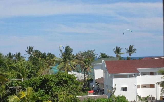 MNL Beach Hostel Boracay