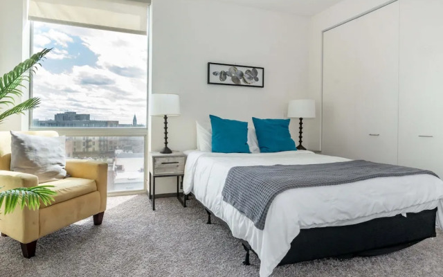 New & Modern  Lux City Escape